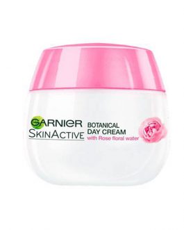Garnier – Botanical Cream Rose Floral Water